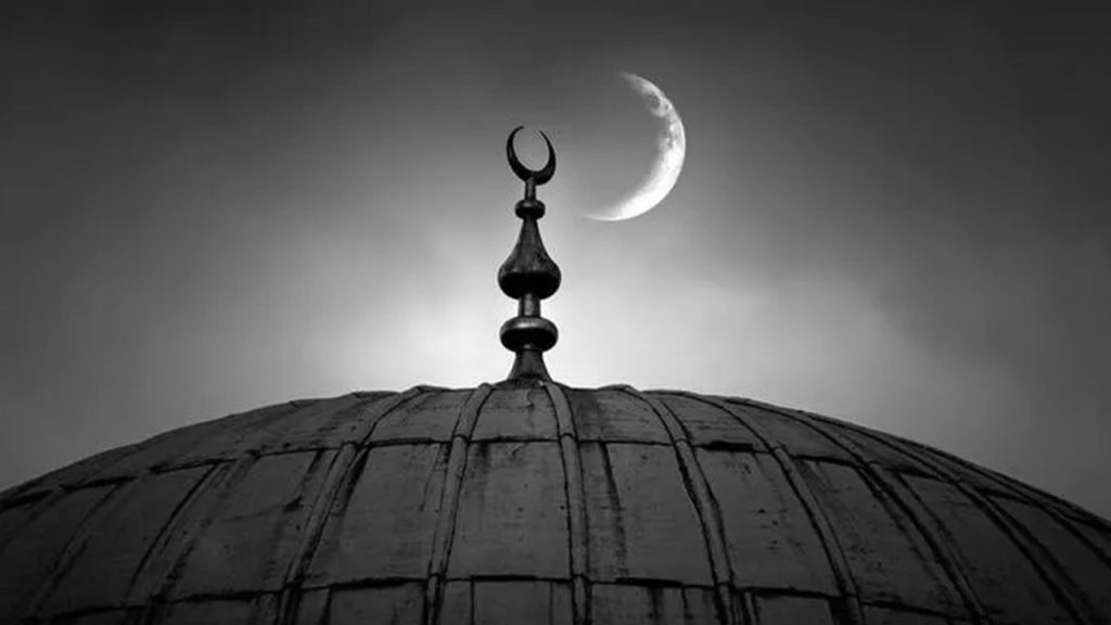 Nerede O Eski Ramazanlar Deriz, Değişenin Bizler Olduğunu Bile Bile..